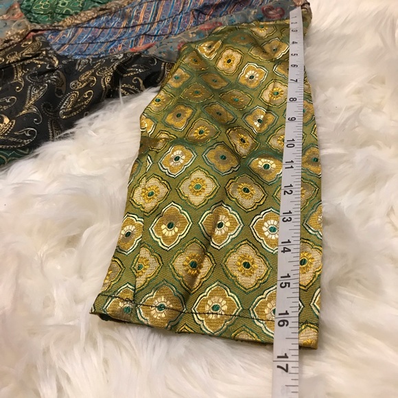 Sacred Threads Bohemian Indian silk beautiful colorful patchwork pattern - Picture 8 of 11